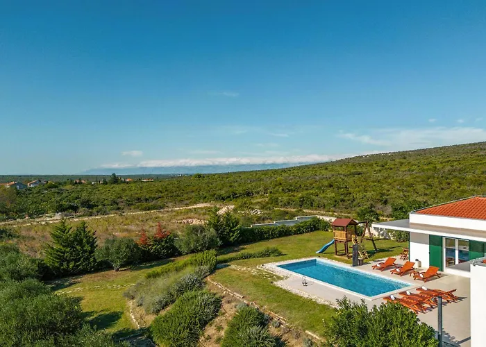 Anica Hébergement de vacances *