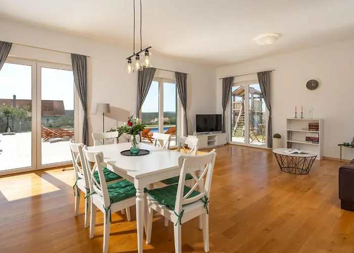 Anica Сasa de vacaciones *